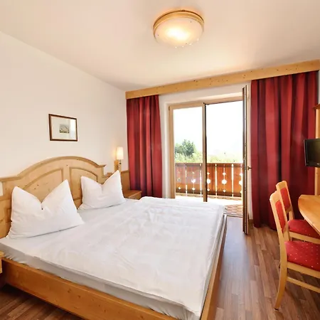 St. Justina Hof 3*