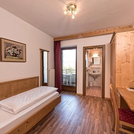 St. Justina Hof Hotel